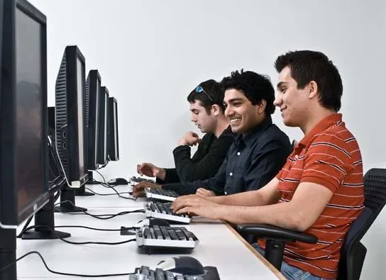 Bachillerato con Informática Administrativa